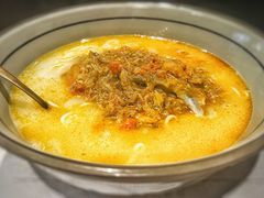 -蟹黄鱼·海派深夜面馆(巨鹿路店)