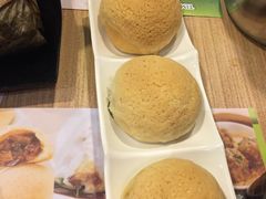 酥皮焗叉烧包-添好运点心专门店(中环IFC店)