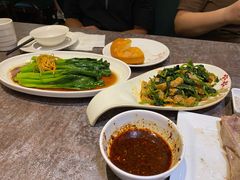 菠菜拌面筋-贯贯吉·清真餐厅(浙江中路店)