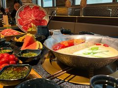 -湊湊火锅·茶憩(南京东路悦荟店)