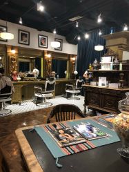 -TWOFACE 双面理发馆