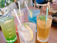 -肆季荟·SEASONS(江苏电视塔店)