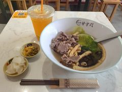 -甘掌门·化州驰名牛杂粉(越秀店)
