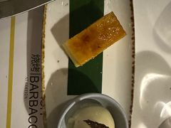 -三亚艾迪逊酒店·海滩烧烤 BARBACOA·现场乐队·浪漫晚餐·烧烤海鲜