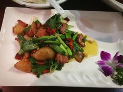 -鱼亨小鲜酸菜鱼(大信店)