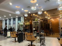 -佰亿Salon·烫染造型