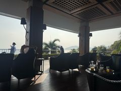 -日落吧·海景咖啡厅·餐酒吧·鸡尾酒·下午茶·乐队表演·浪漫夕阳·三亚文华东方酒店