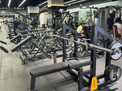 -VLines耀能运动24小时·月付制健身(京广桥店)