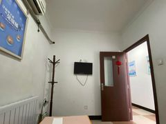 -世龙世家灰指甲鸡眼脚气甲沟炎跖疣护理(通州店)