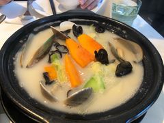 -港丽餐厅(高德置地店)