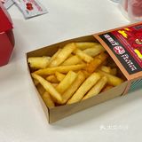 很有！汉堡还有麻婆豆腐 北京烤鸭 小龙虾