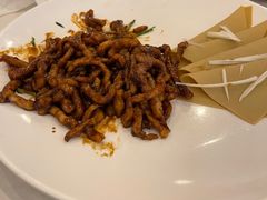 -鑫巴蜀小镇 · 水煮鱼专研店(玉桥店)