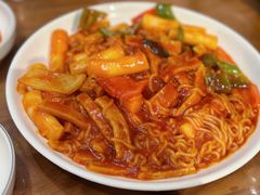 -长寿参鸡汤(朝韩风情街店)