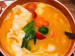 版纳野果酸汤鱼-云海肴·汽锅鸡·云南菜(美罗城店)