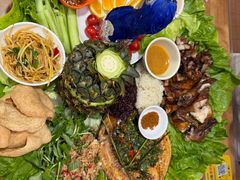 -沐毫傣泐云南菜孔雀宴•手抓饭傣味烧烤(曼听店)