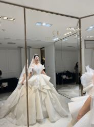 -GRACE KELLY婚纱与礼服(北京店)
