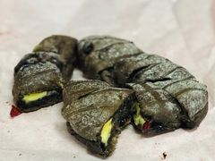 巧克力蔓越莓-木子木水烫面包(台州广场西路店)