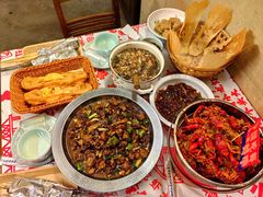 -阿财老铺·老蚌埠龙虾城(华夏总店)
