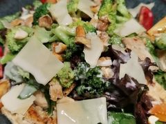 鸡肉西兰花什锦沙拉-BOCATA 西班牙餐厅(三里屯店)