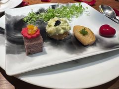 -鲜璟台·地标景观餐厅(上海中心店)