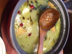 -周鱼小馆石锅酸菜鱼(活力汇店)