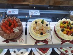 -花花卷卷·鲜食蛋糕(静安久光百货店)