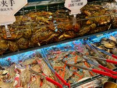 -雍容荟帝王蟹活龙虾展台自助(IFS黑金店)