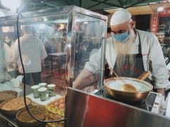 -正宁路小吃夜市