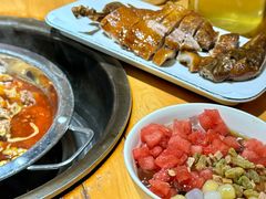 -大众跷脚牛肉馆·非遗传承单位(峨眉山店)