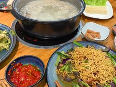-风情丽江斑鱼火锅(孙家沟西南路80号店)