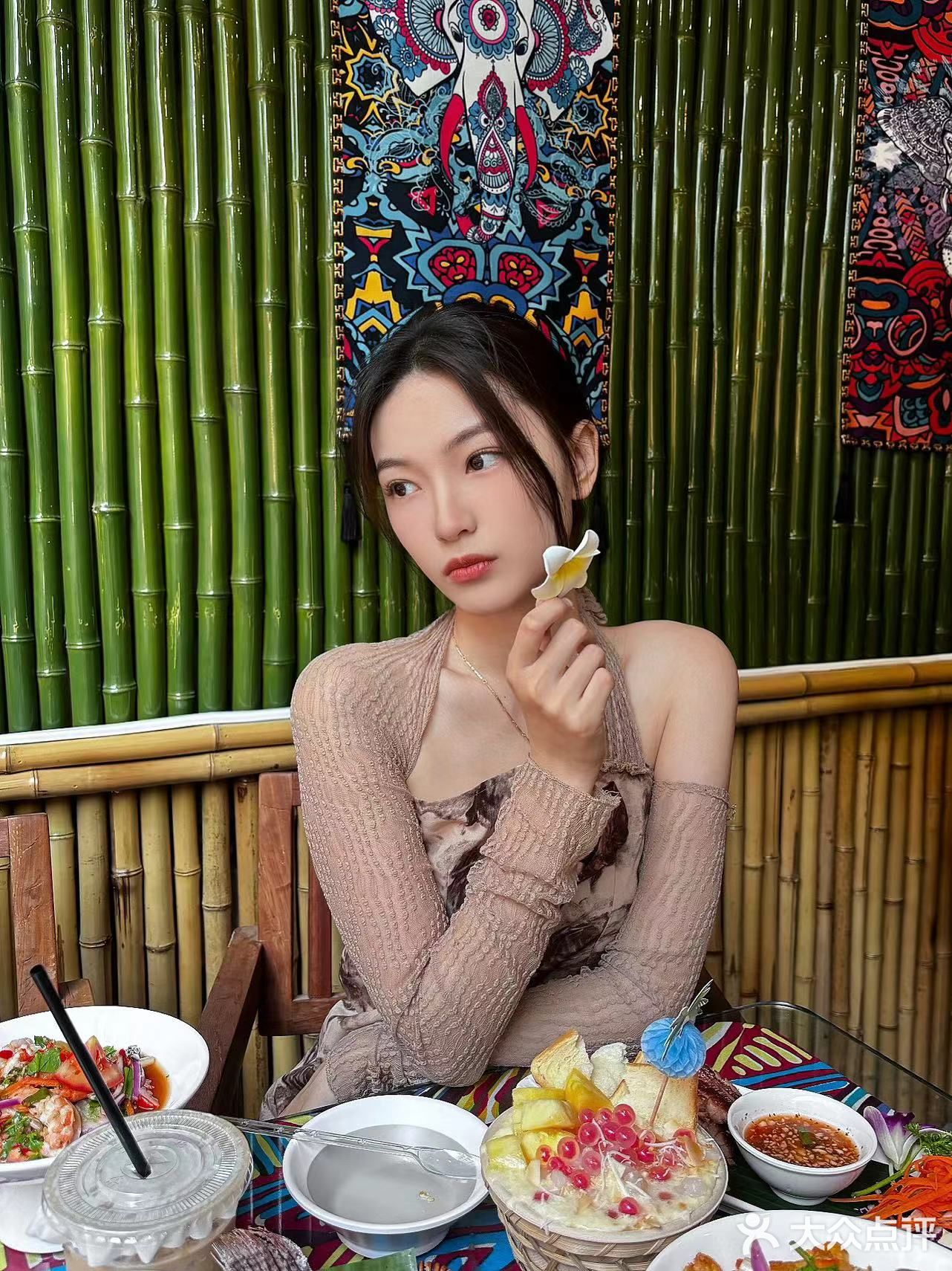 西双版纳宝藏小吃