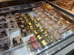 -TOUCH泰奇(奉贤宝龙城市广场店)