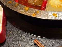 -晓宇重庆火锅(西安荟聚店)