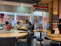 -滋味满屋美食坊(上海街店)