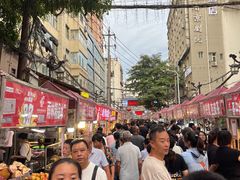 -正宁路小吃夜市