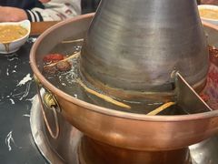 -楼外楼大刀肉传统火锅居(繁荣路店)