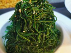 炝拌草原沙葱-德乐海蒙餐