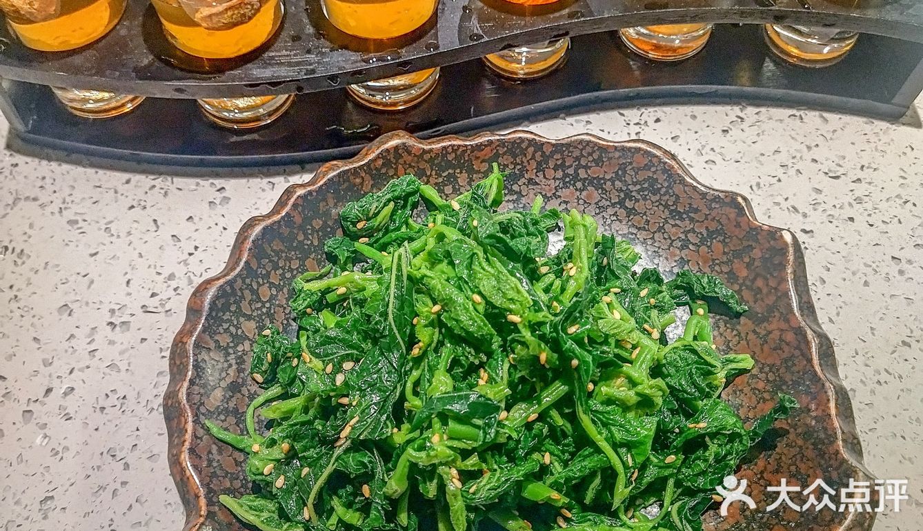 秦小酌美食如画，景色宜人！