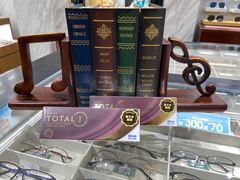 -宝岛眼镜·星创视光中心·林德伯格·奢品集合(北京世纪金源店)