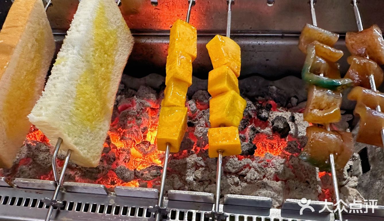 泉州新店 自转烤串店