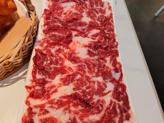 -左庭右院鲜牛肉火锅(金山万达店)