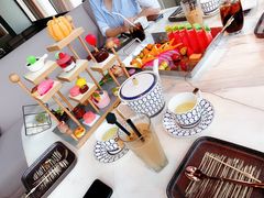 -The ROOF (通盈中心店)
