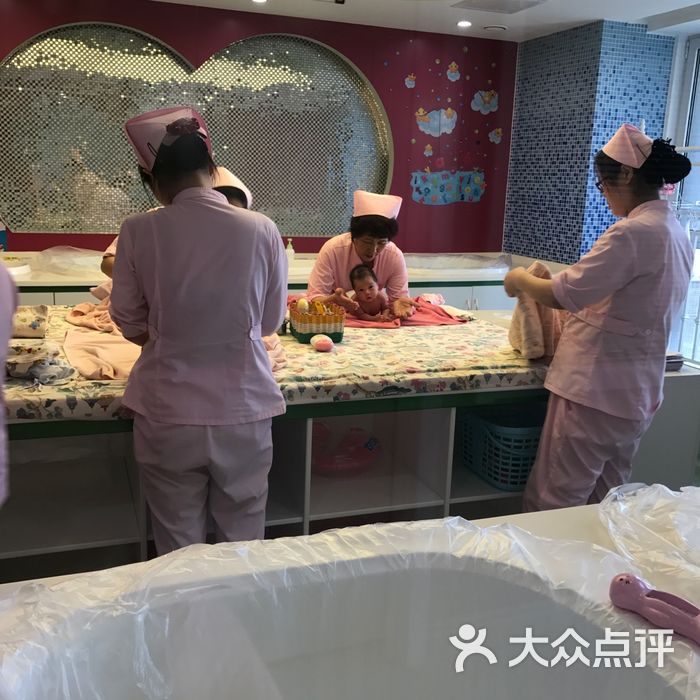 福座母婴月子中心