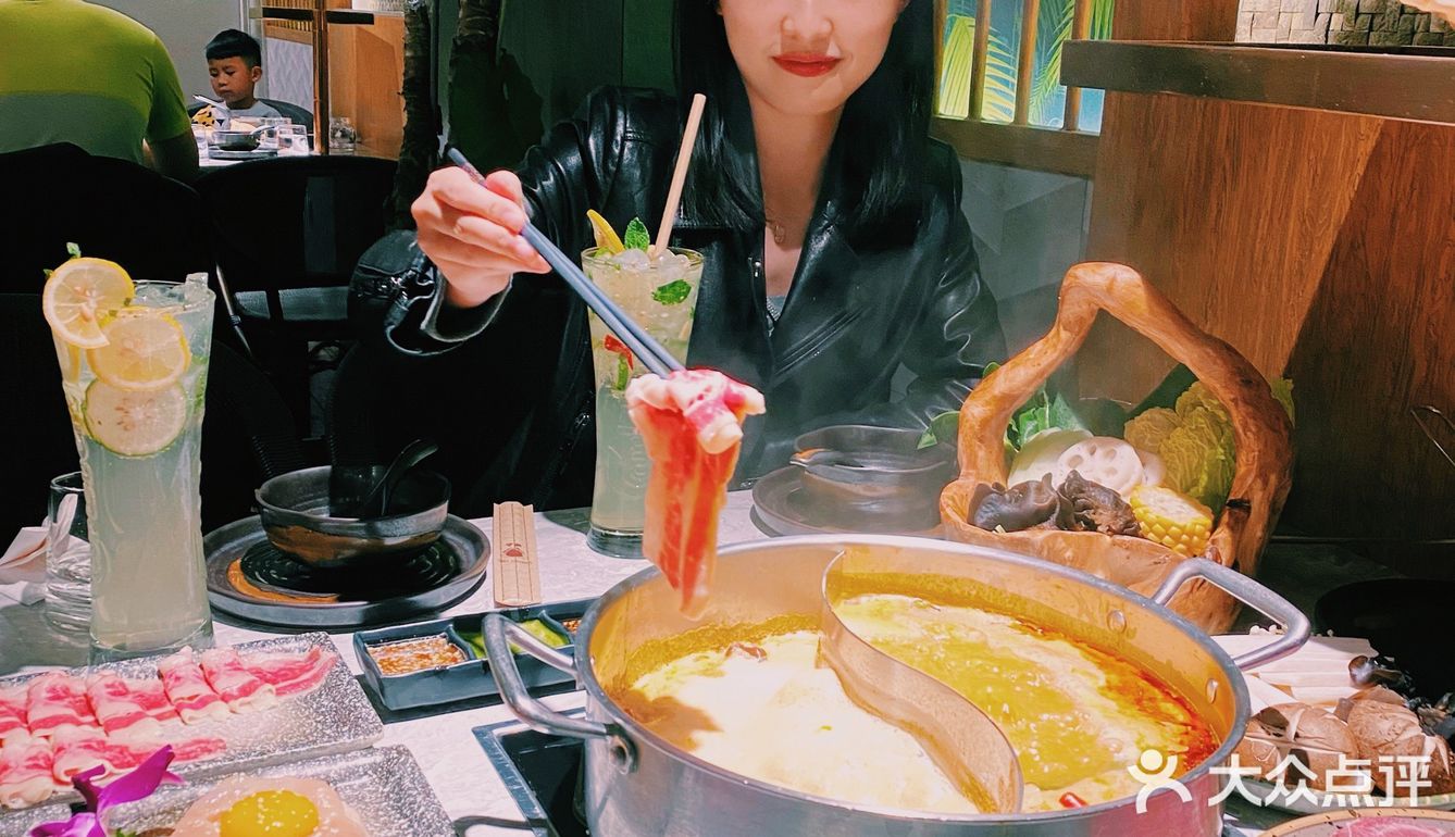 泰式冬阴功🌶️+咖喱锅😋双倍🈵️足
