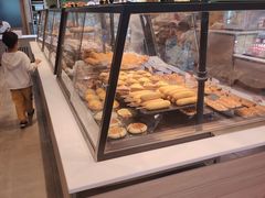 -巴黎贝甜(大宁国际商业广场店)