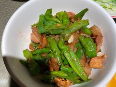 -老湖南民间菜·牛肉十八炒(花都店)