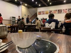 大堂-正能量脆肉鲩火锅