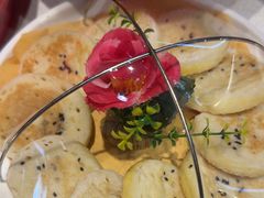 -廖师傅大蒜炒腊肉(袁家岭店)