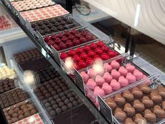 -Laderach 莱德拉(上海环贸iapm店)