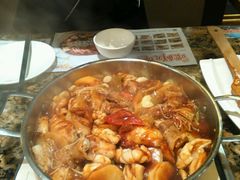 -黄记煌三汁焖锅(新佳丽江汉路店)